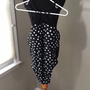 1X bathing suit, like new.